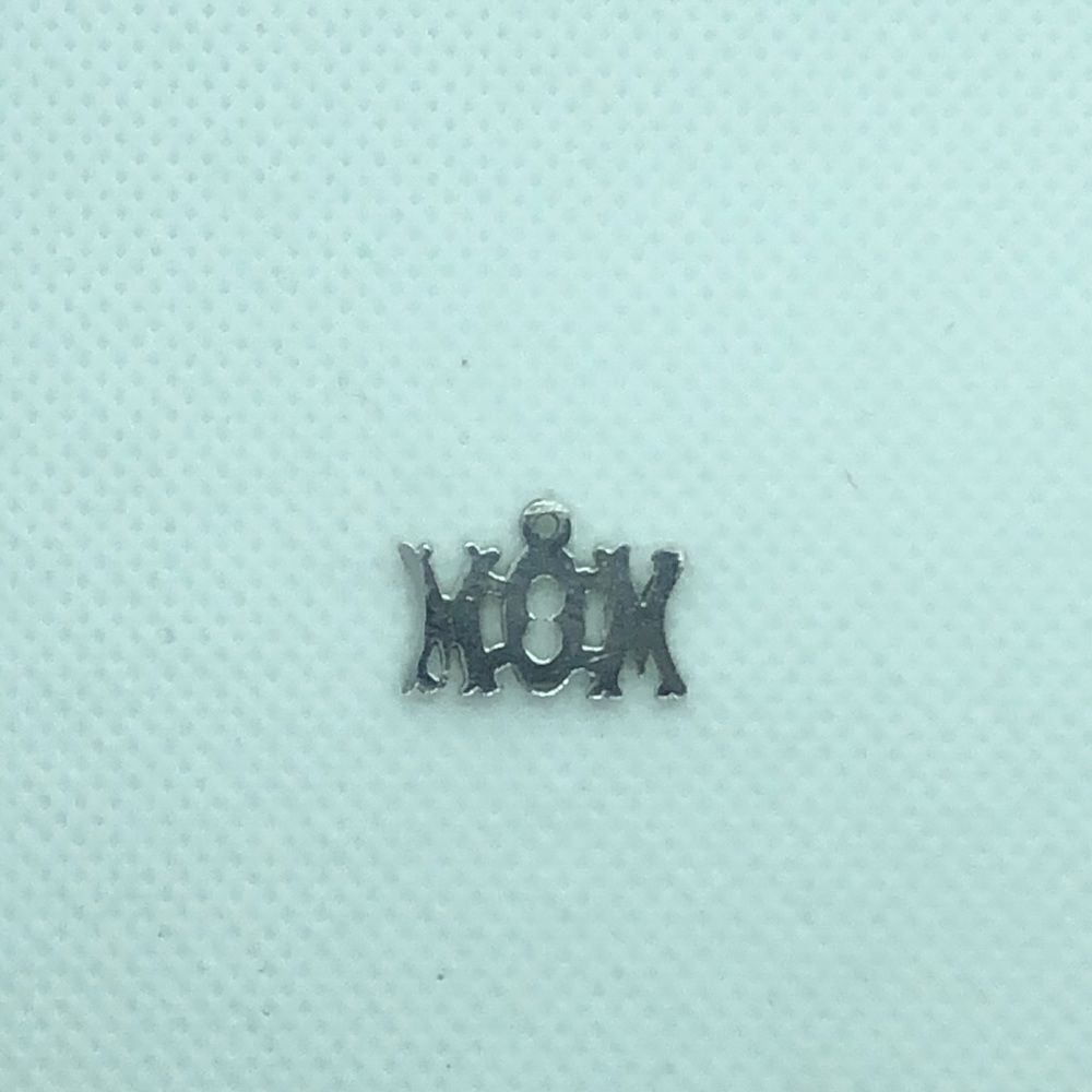 💛 Sterling Silver Mom Charm